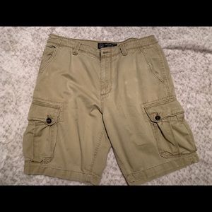 Men’s American eagle cargo shorts